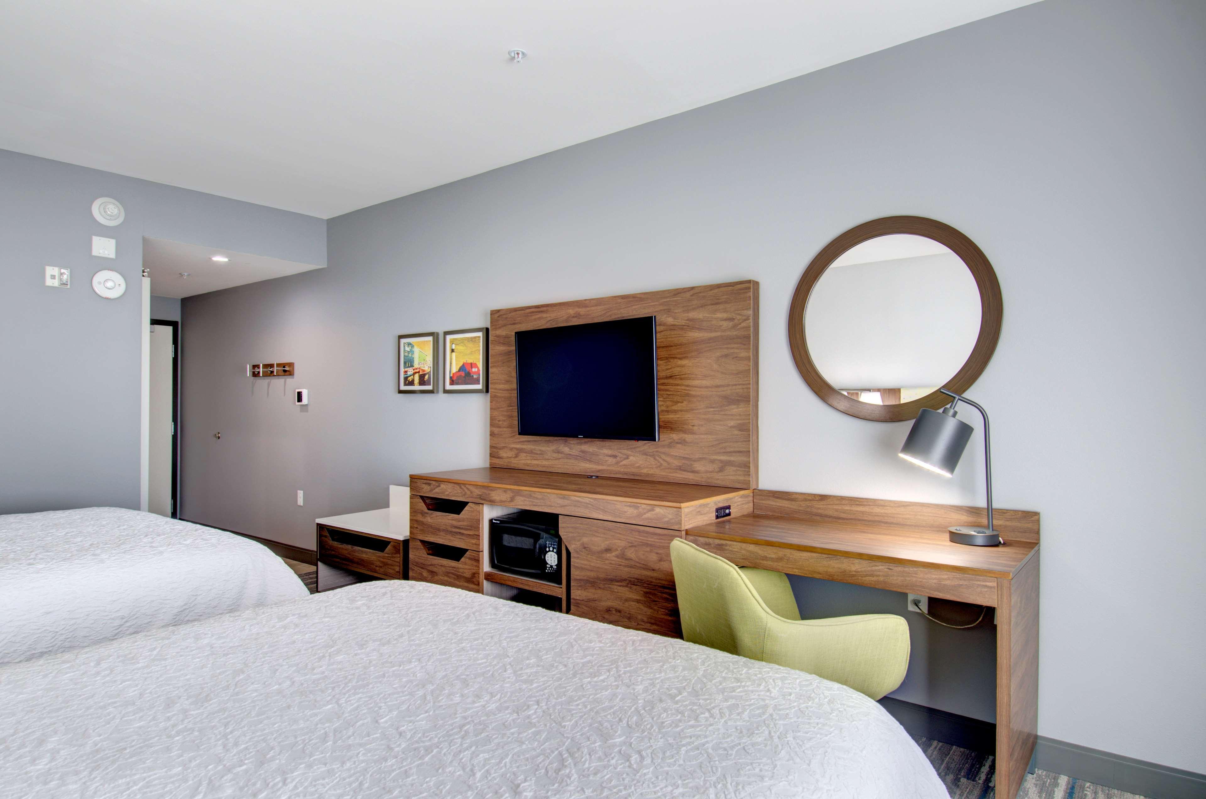 Hampton Inn & Suites Portland West Extérieur photo