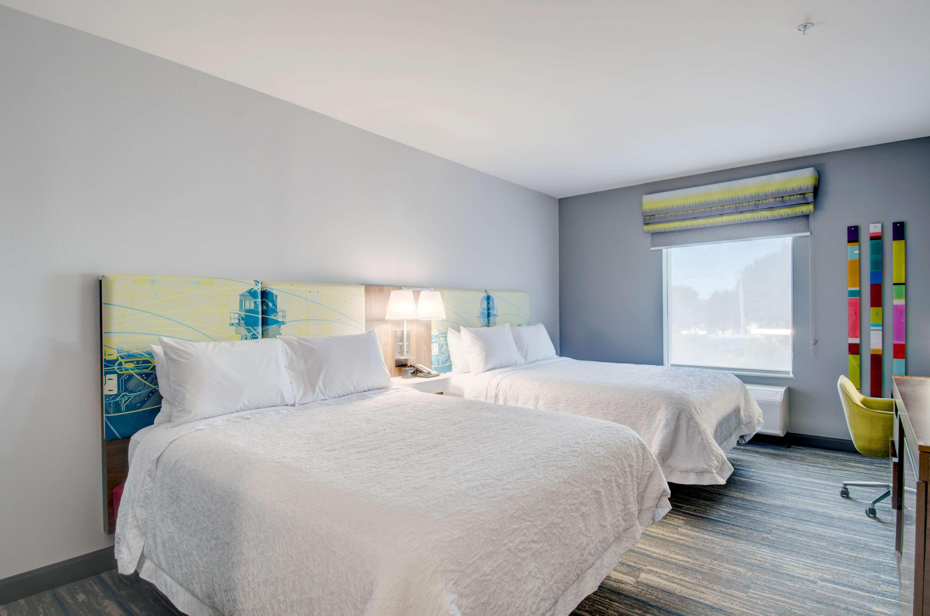 Hampton Inn & Suites Portland West Extérieur photo