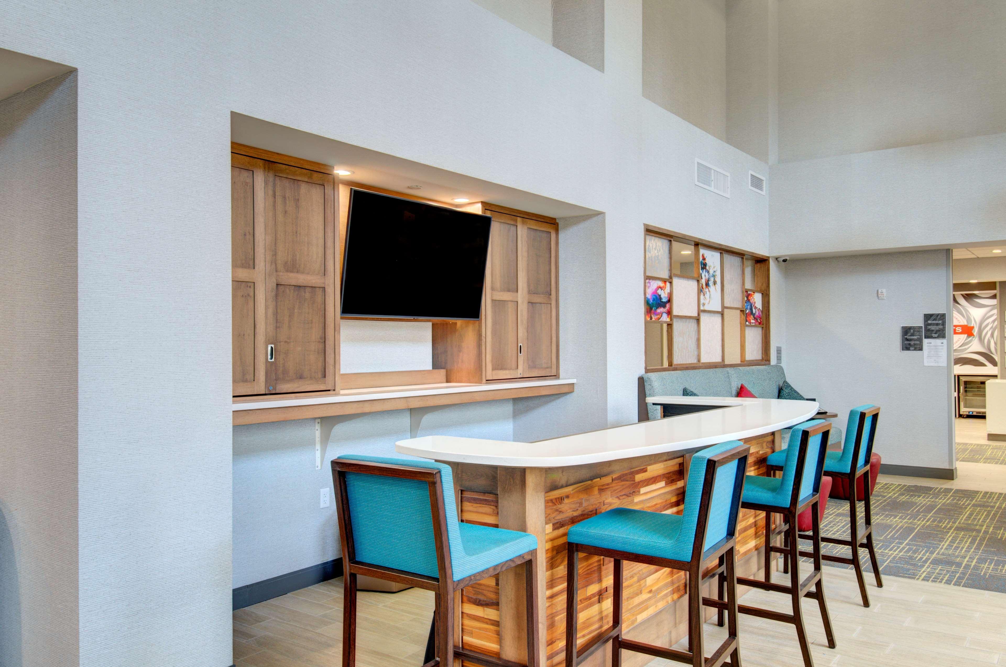 Hampton Inn & Suites Portland West Extérieur photo