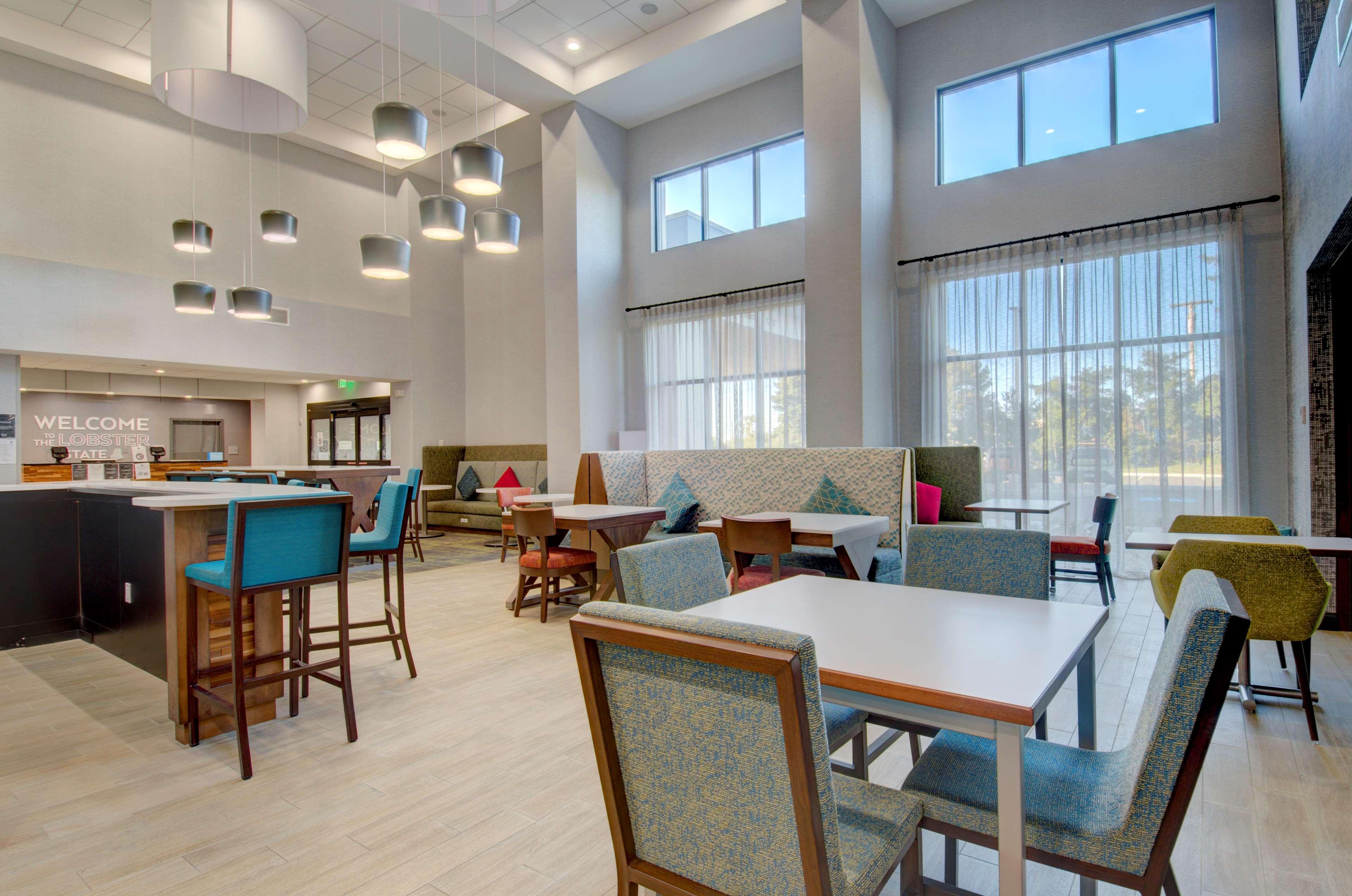 Hampton Inn & Suites Portland West Extérieur photo
