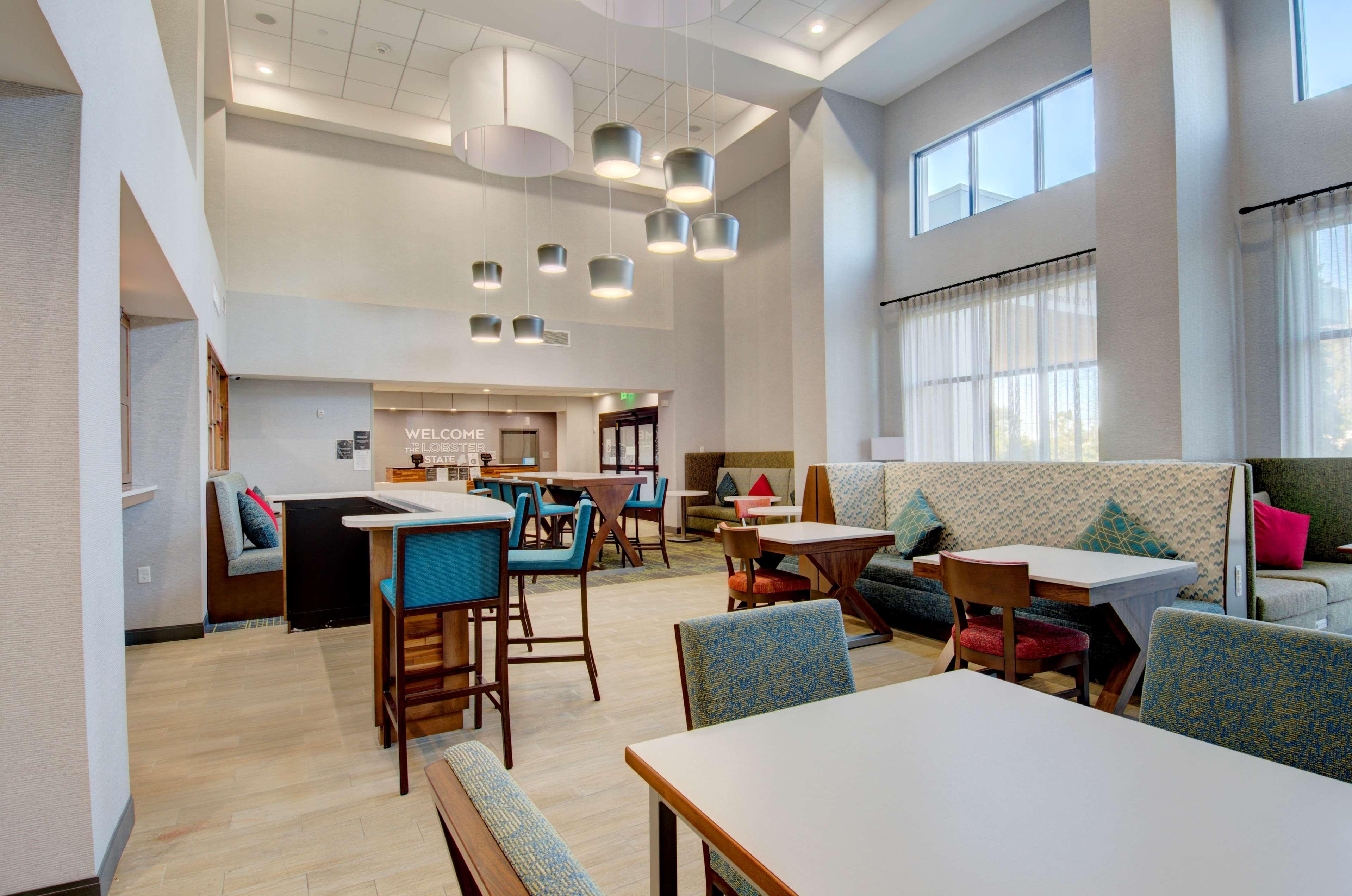 Hampton Inn & Suites Portland West Extérieur photo